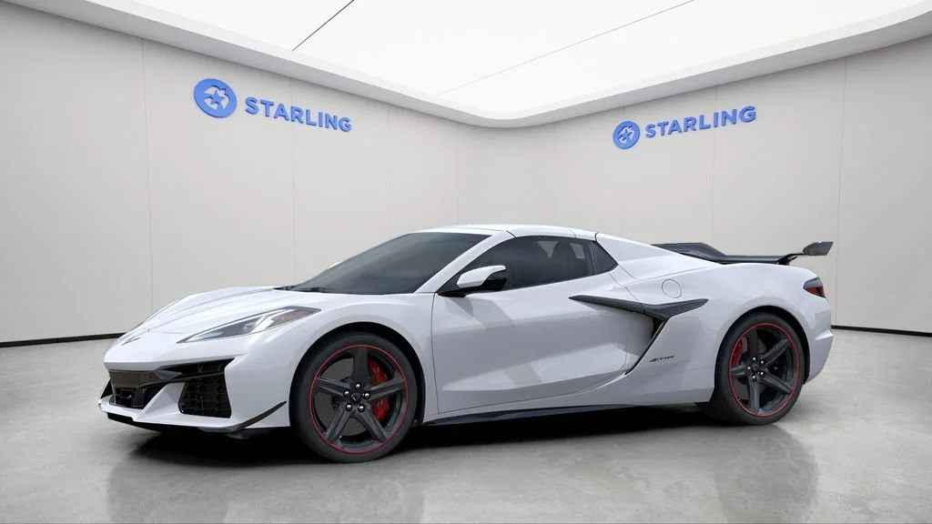 New 2026 Arctic White Chevrolet 3LZ image 2