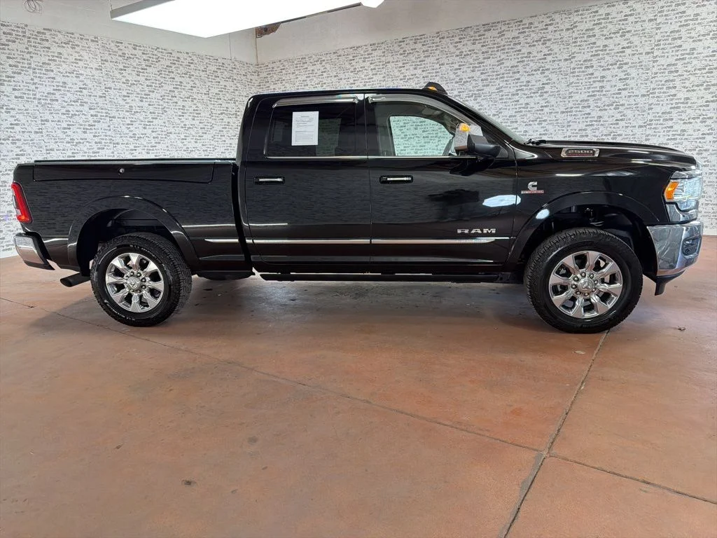 Used 2019 Diamond Black Crystal Pearlcoat Ram Limited image 8