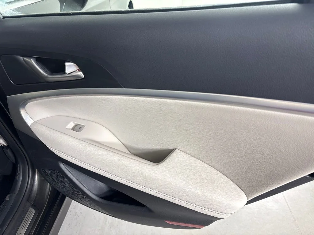 Used 2023 Gray Genesis 2.0T image 18