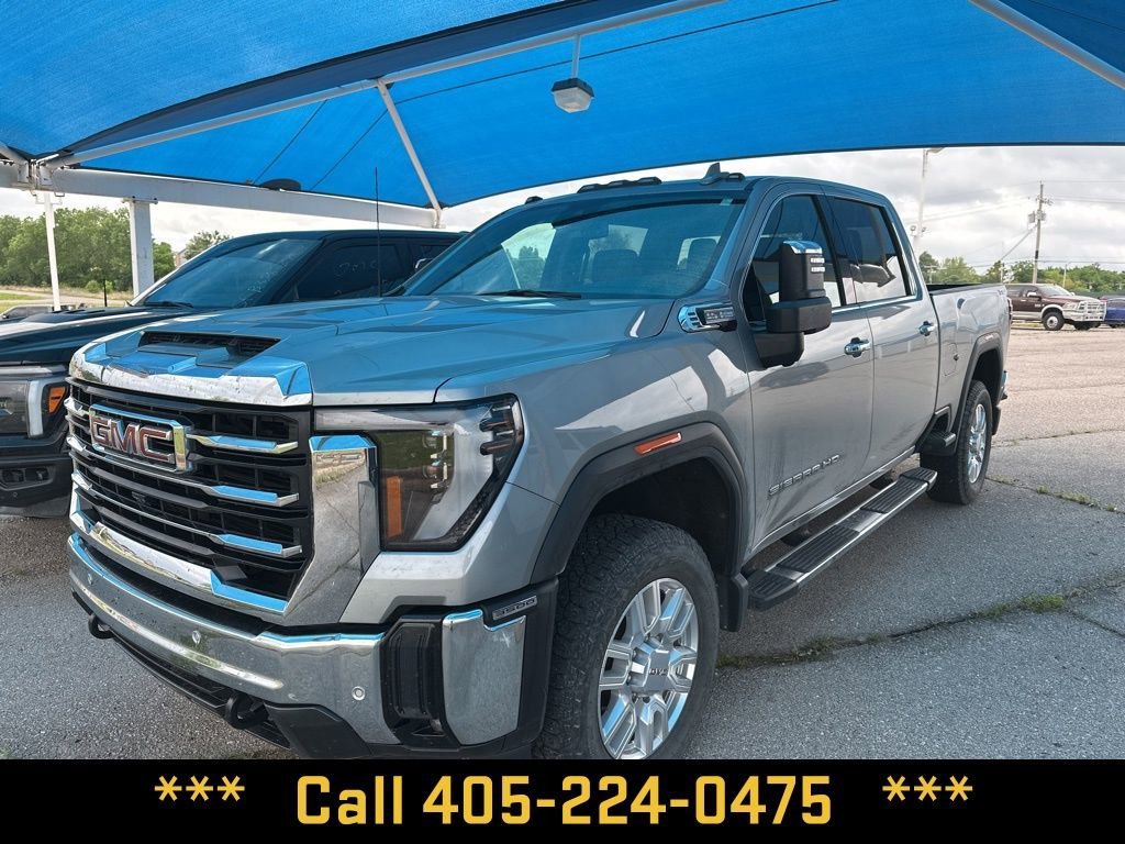 2024 GMC Sierra 4WD Crew Cab Standard Box SLT's photo
