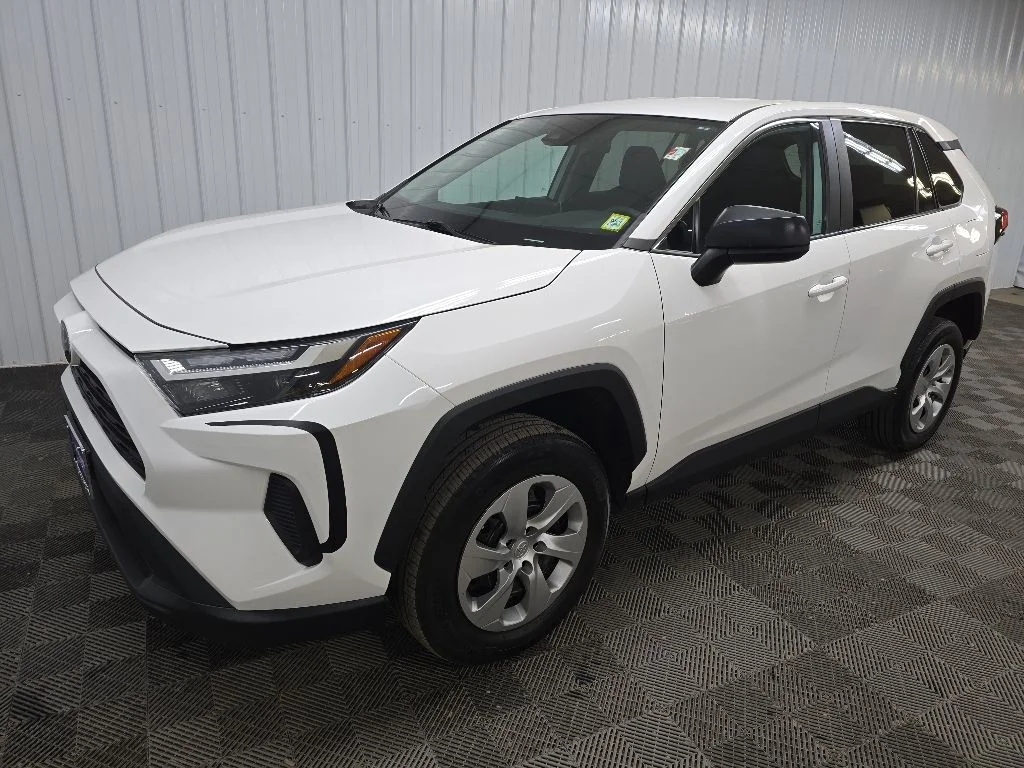 Used 2023 White Toyota LE image 8