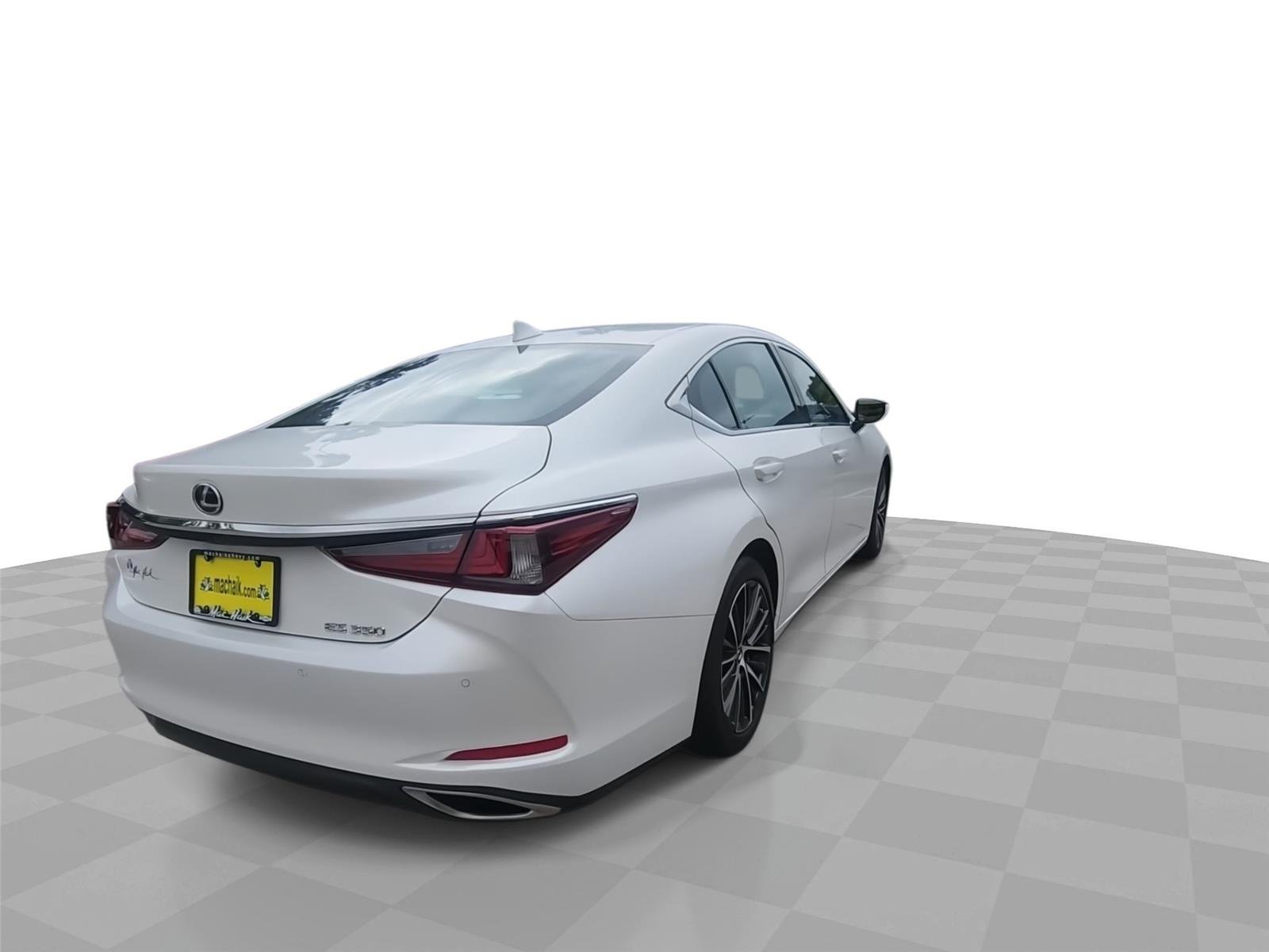 Used 2024 White Lexus ES 350 image 8