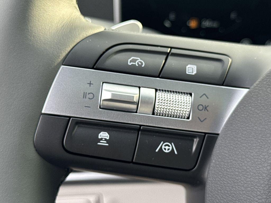 New 2026 White Hyundai Limited AWD image 25