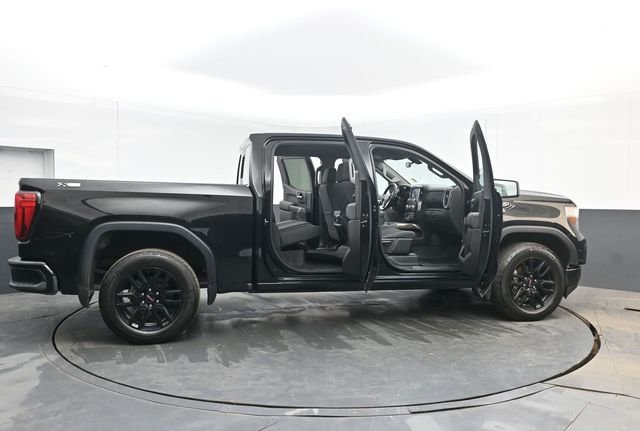Used 2020 Black GMC Elevation image 49