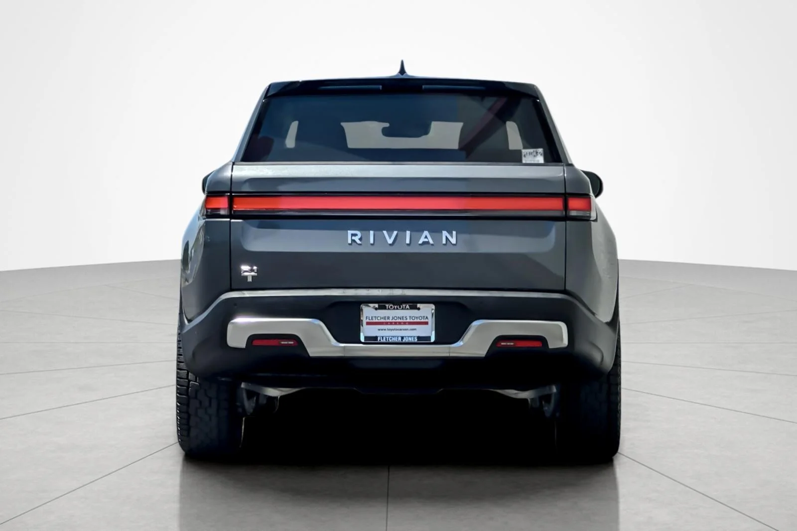 Used 2024 GRAY Rivian Adventure image 4