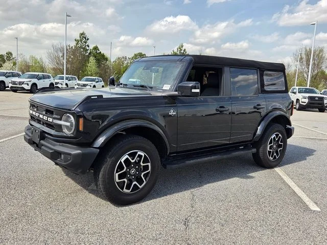 2024 Ford Bronco Outer Banks 4x4's photo