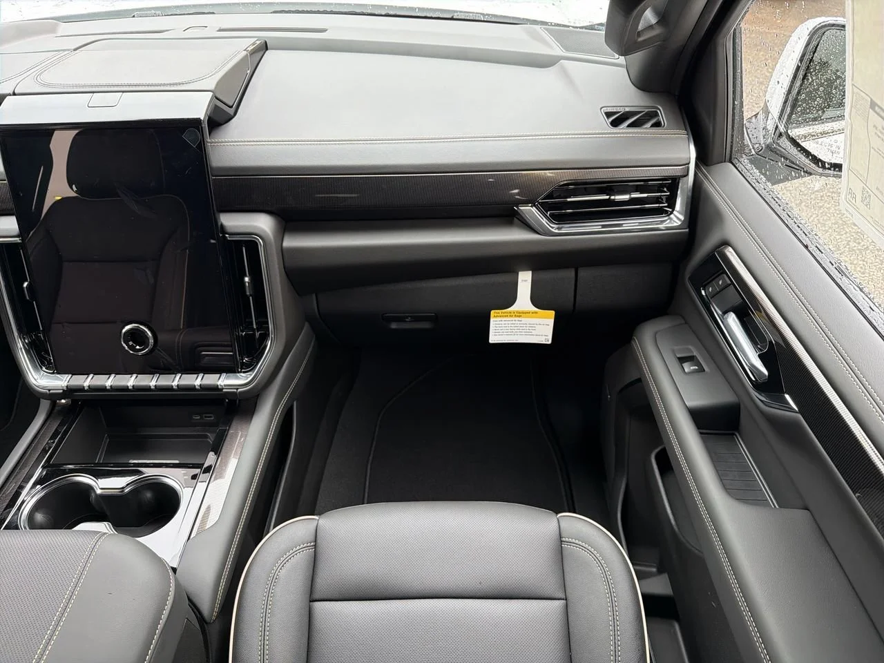 Used 2026 Summit White GMC Elevation image 24