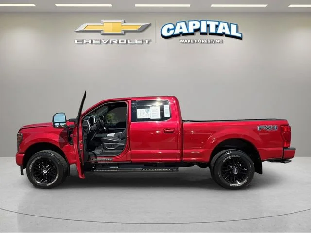 Used 2022 Red Ford LARIAT image 10
