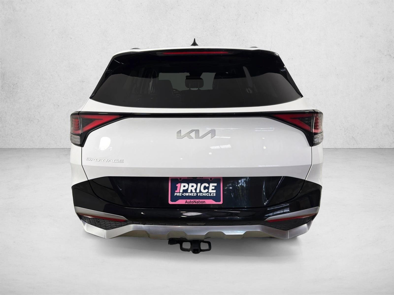 Used 2024 Glacial White Pearl Kia SX image 6