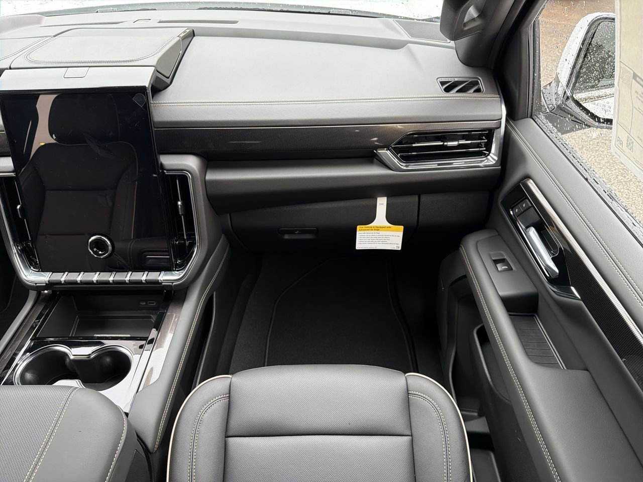 Used 2026 Summit White GMC Elevation image 24