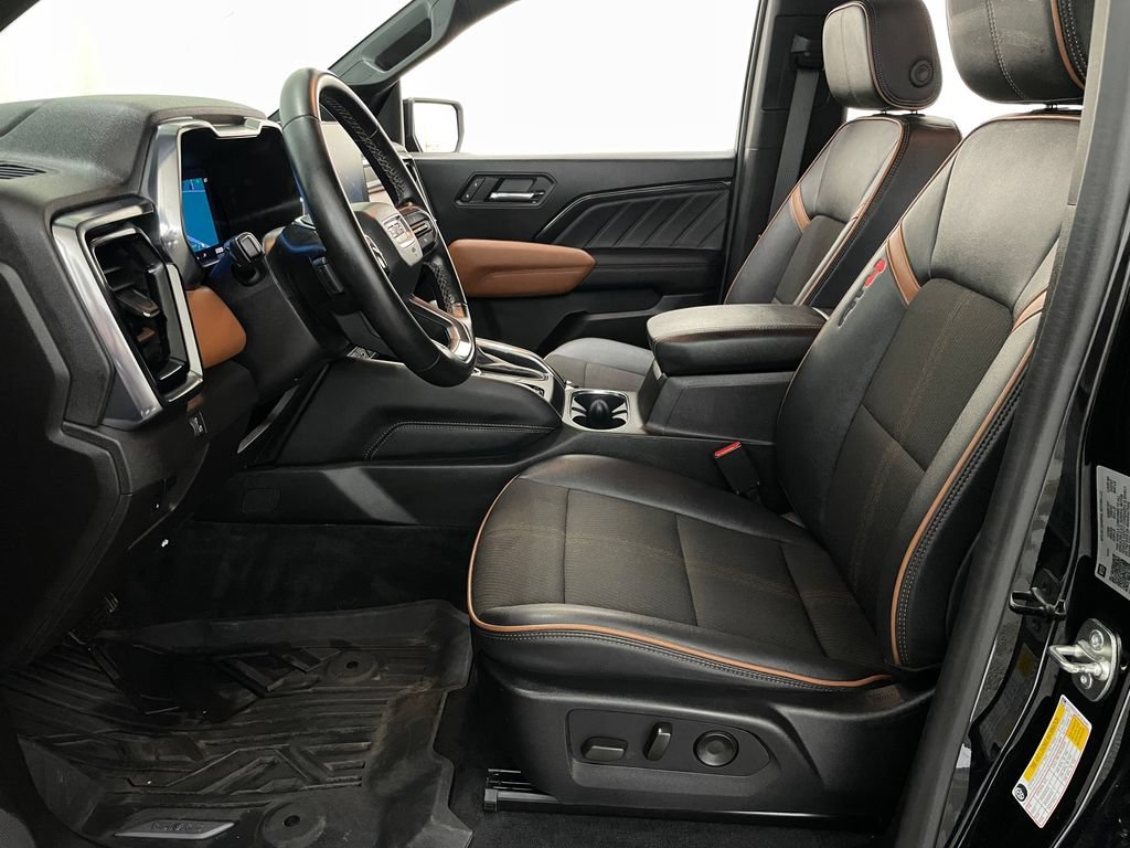 2024 GMC Canyon AT4 - Photo 8