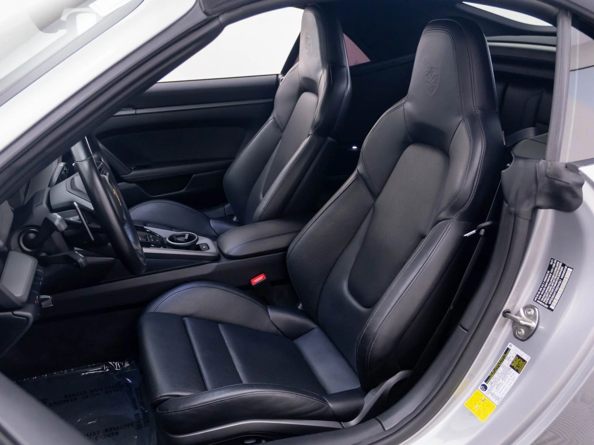 Used 2022 Silver Porsche Carrera 4S image 5