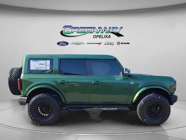 2025 Ford Bronco Outer Banks®