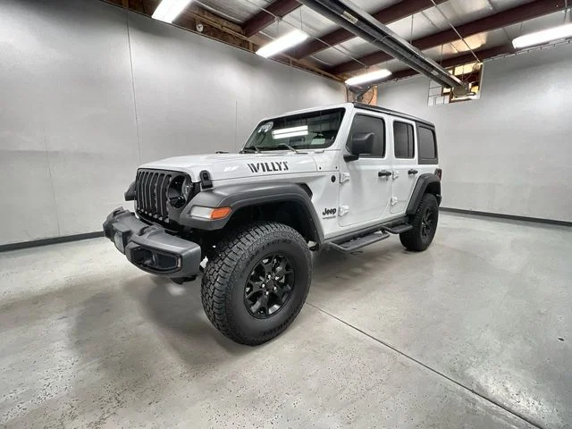 2022 Jeep Wrangler Willys's photo