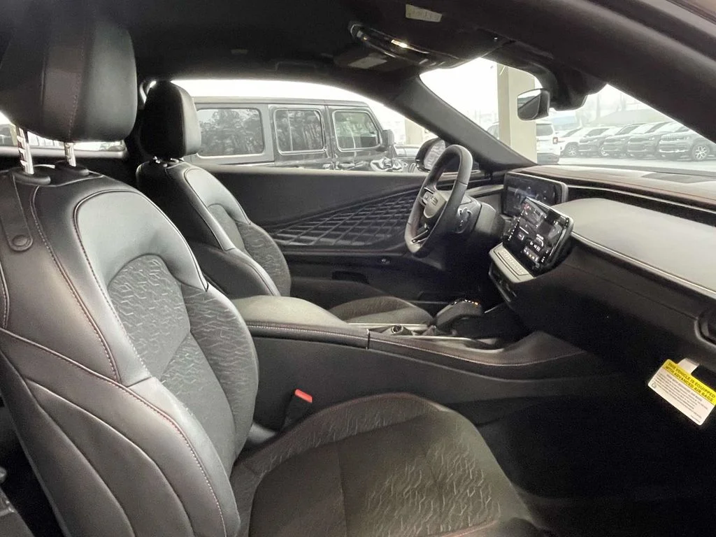 New 2026 Diamond Black Crystal Pearlcoat Dodge Scat Pack image 15