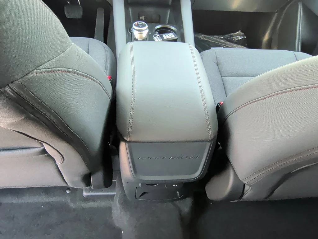 Used 2026 Vapor Blue Metallic Ford Active image 37