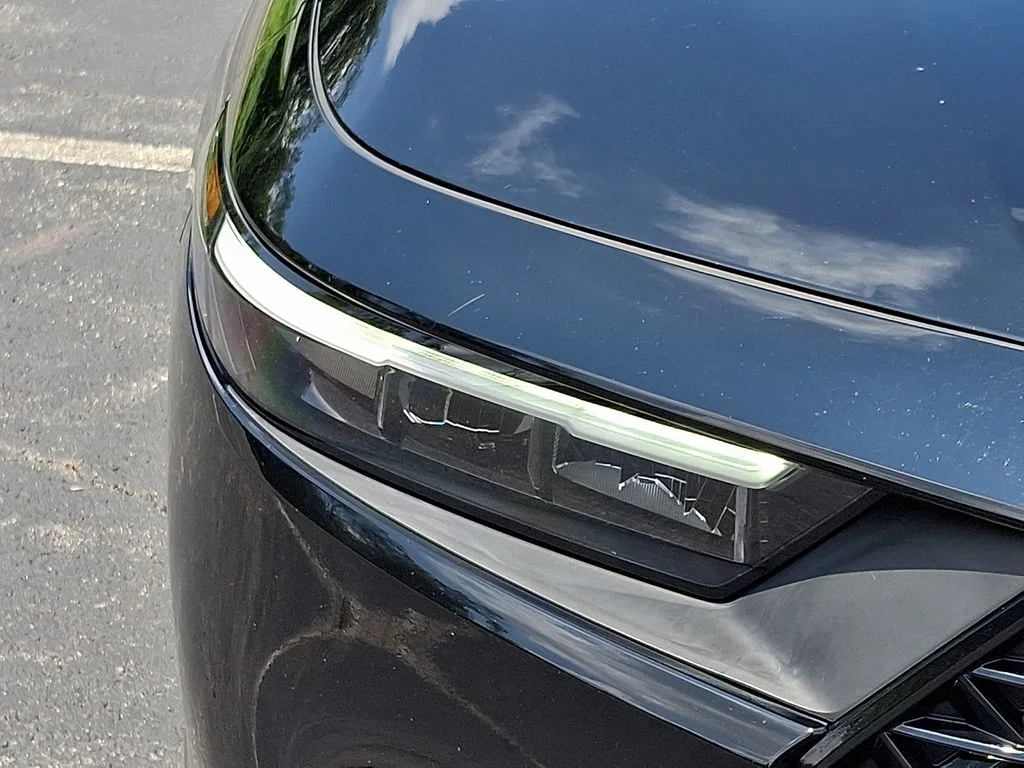 2023 Honda Accord EX - Photo 9