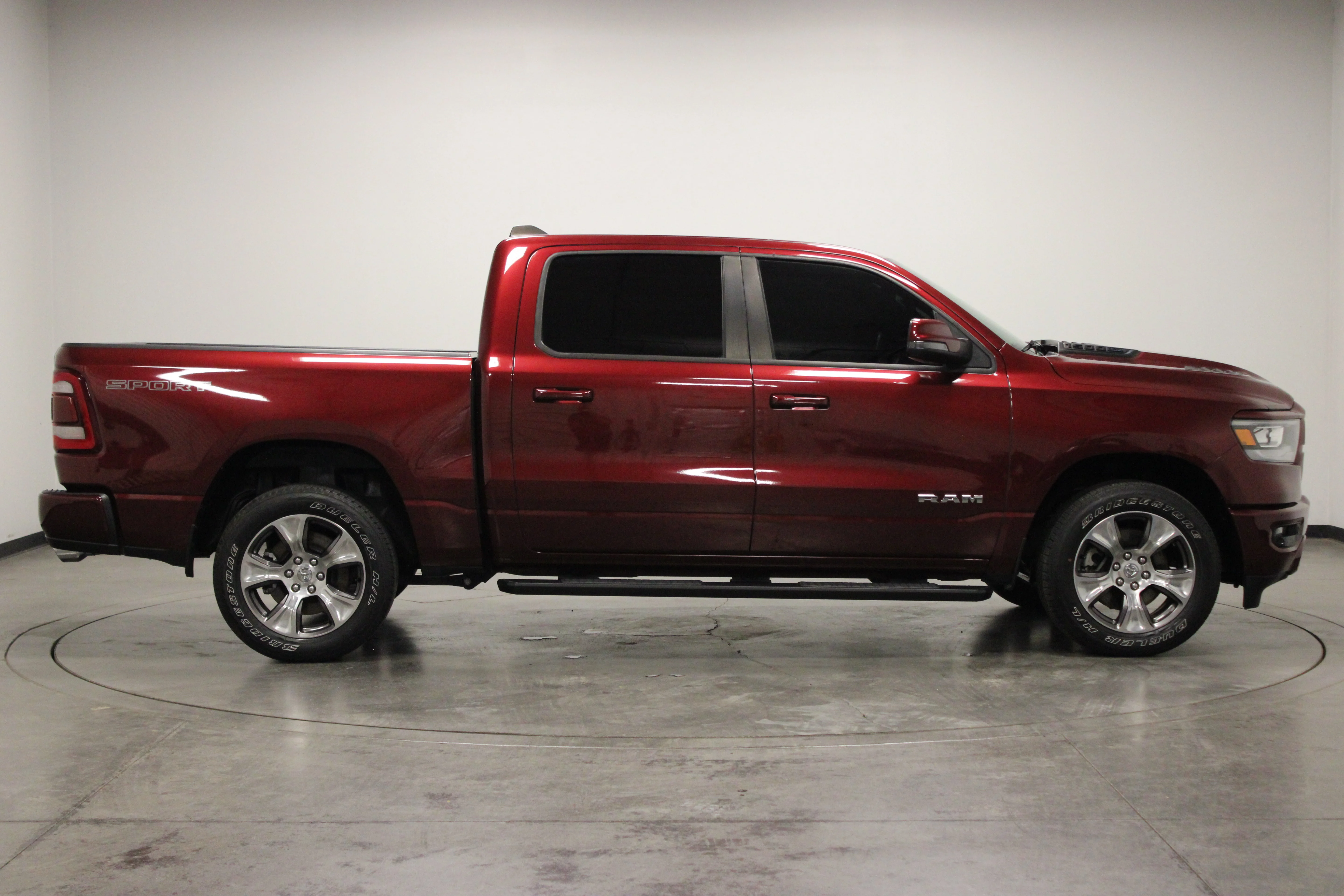 Used 2023 Delmonico Red Pearlcoat Ram Laramie image 9