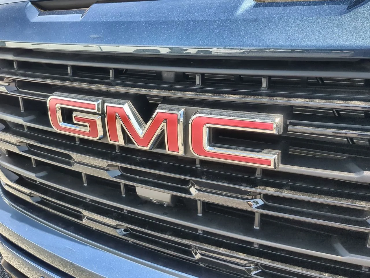 New 2026 DOWNPOUR METALLIC GMC Elevation image 32