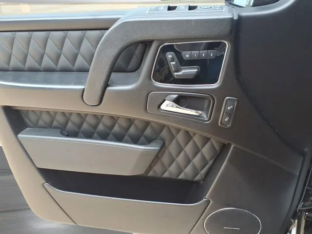 Used 2016  Mercedes-Benz AMG® G 63 image 18