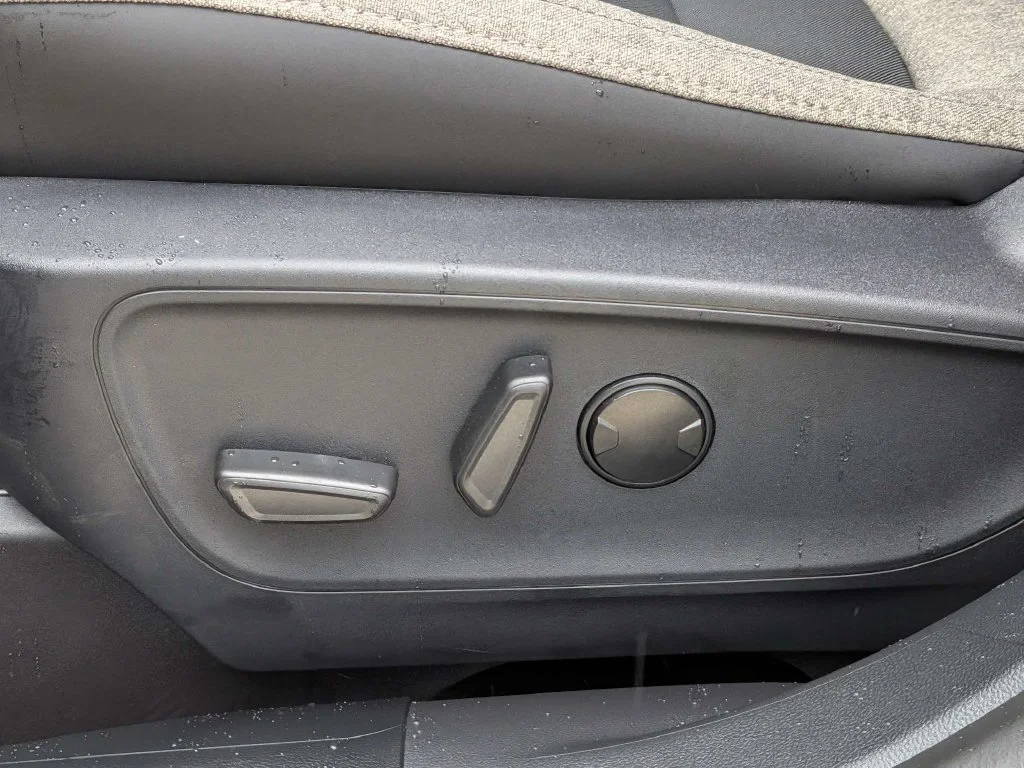 New 2026 Carbonized Gray Metallic Ford Big Bend® image 18