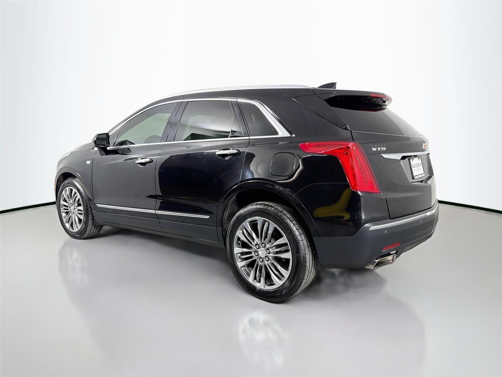 Used 2017 Stellar Black Metallic Cadillac Premium Luxury FWD image 7
