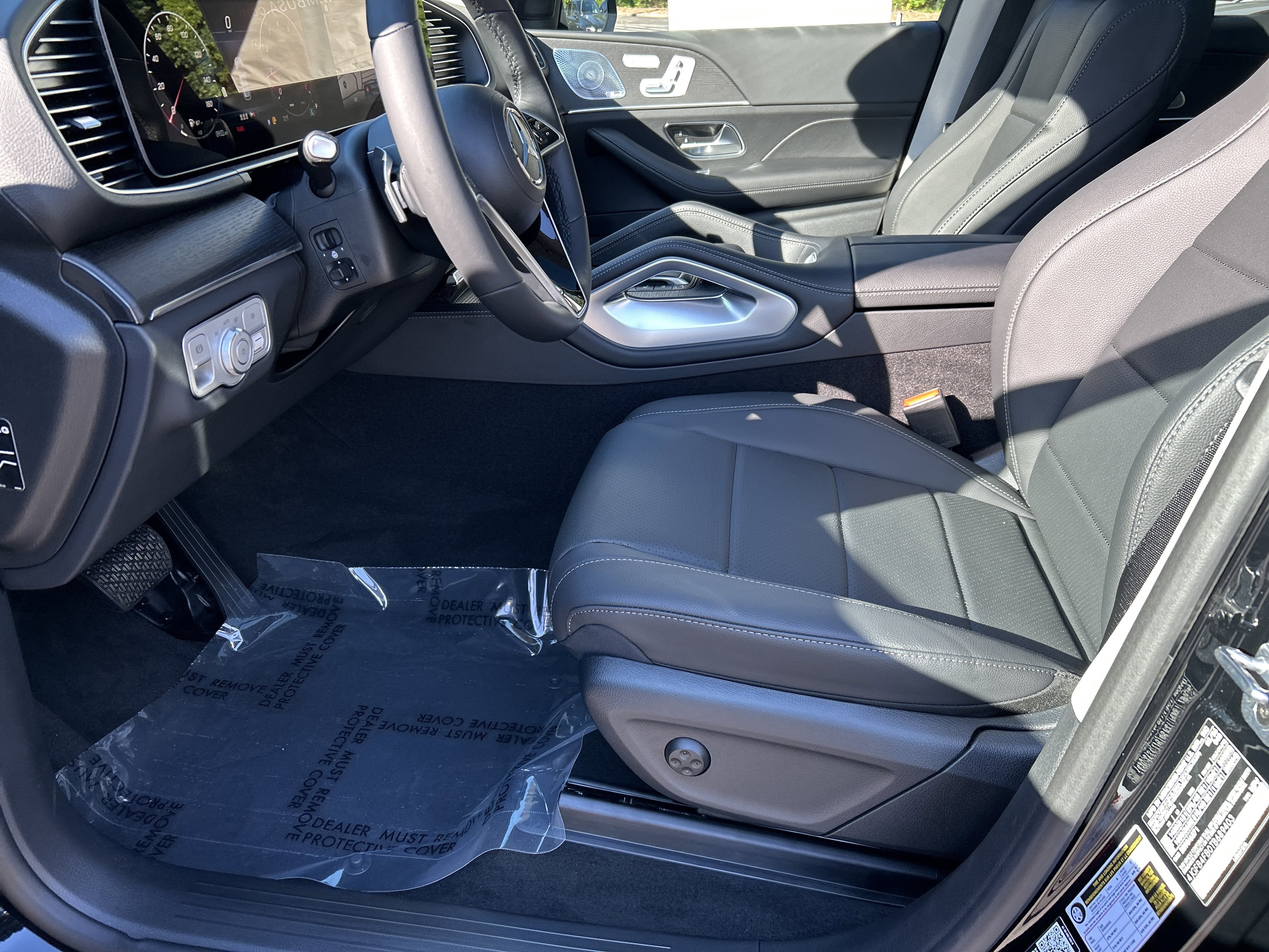 New 2026 Black Mercedes-Benz GLE 350 4MATIC® SUV image 18