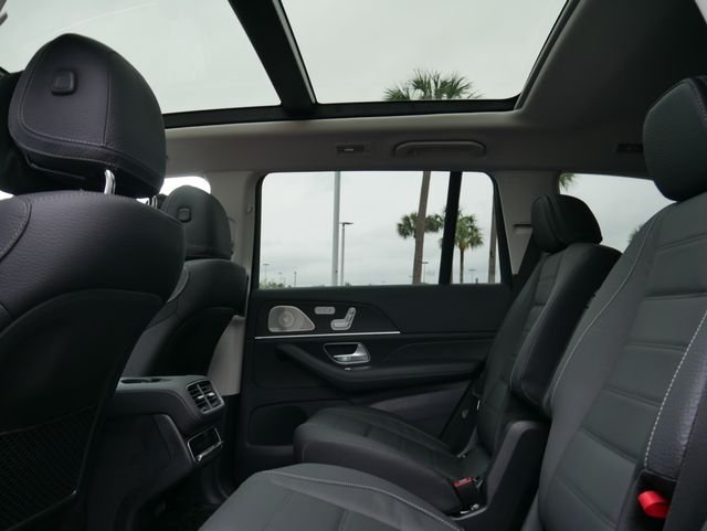 New 2026 Obsidian Black Metallic Mercedes-Benz GLS 450 image 21