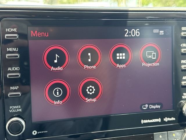 2022 Toyota Highlander XLE - Photo 18