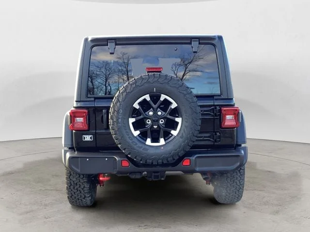 New 2026 Black Clearcoat Jeep 4-DOOR RUBICON image 5