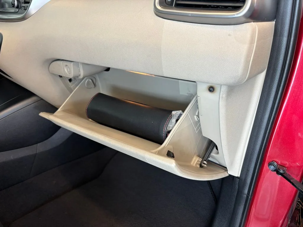 Used 2019 Red Kia LX image 24