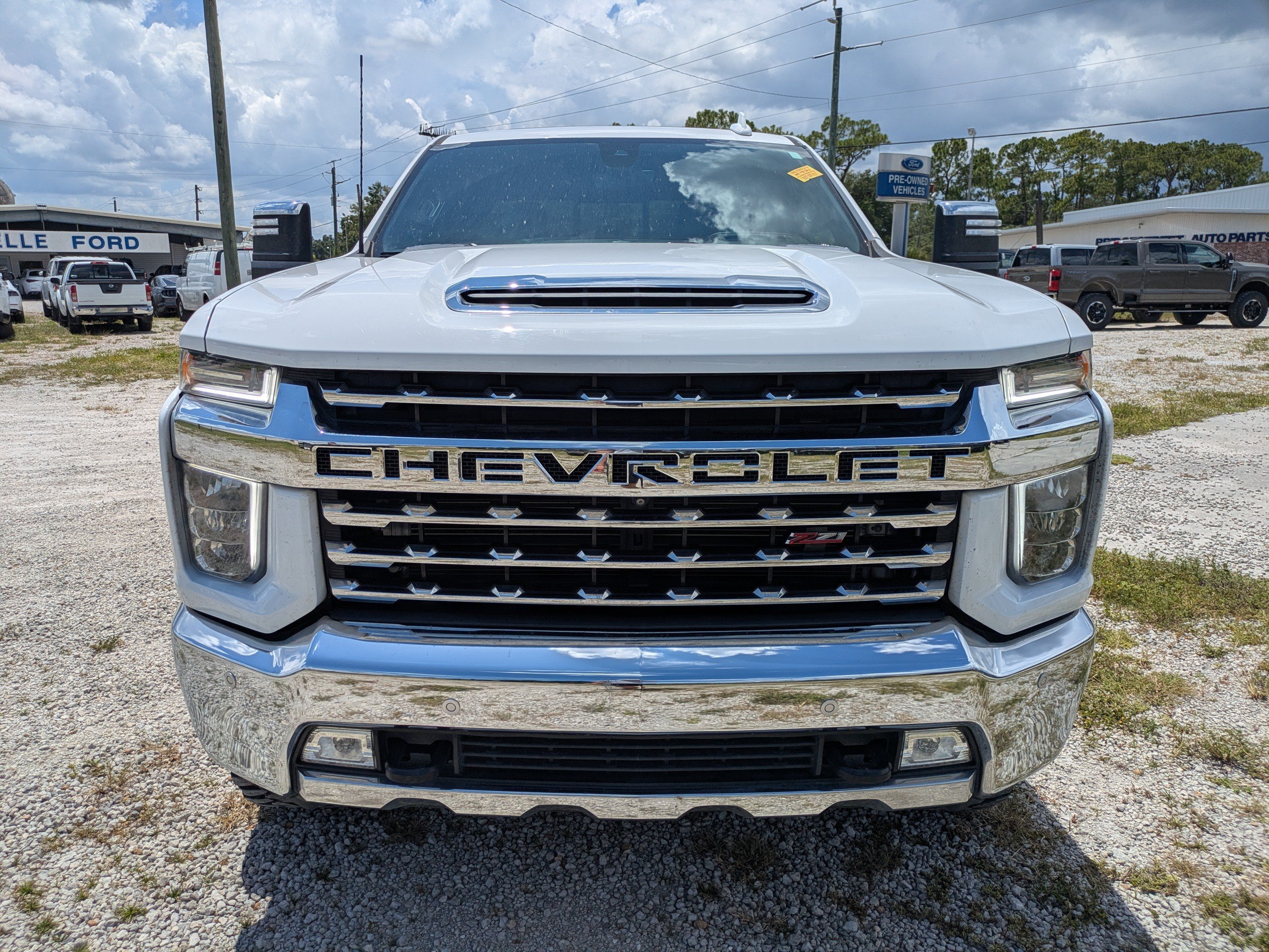 Used 2021 Summit White Chevrolet LTZ image 9