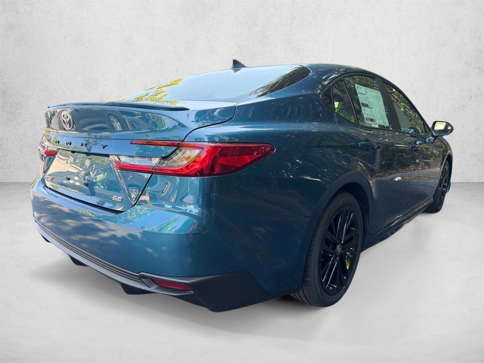 New 2026 Ocean Gem Toyota SE image 3