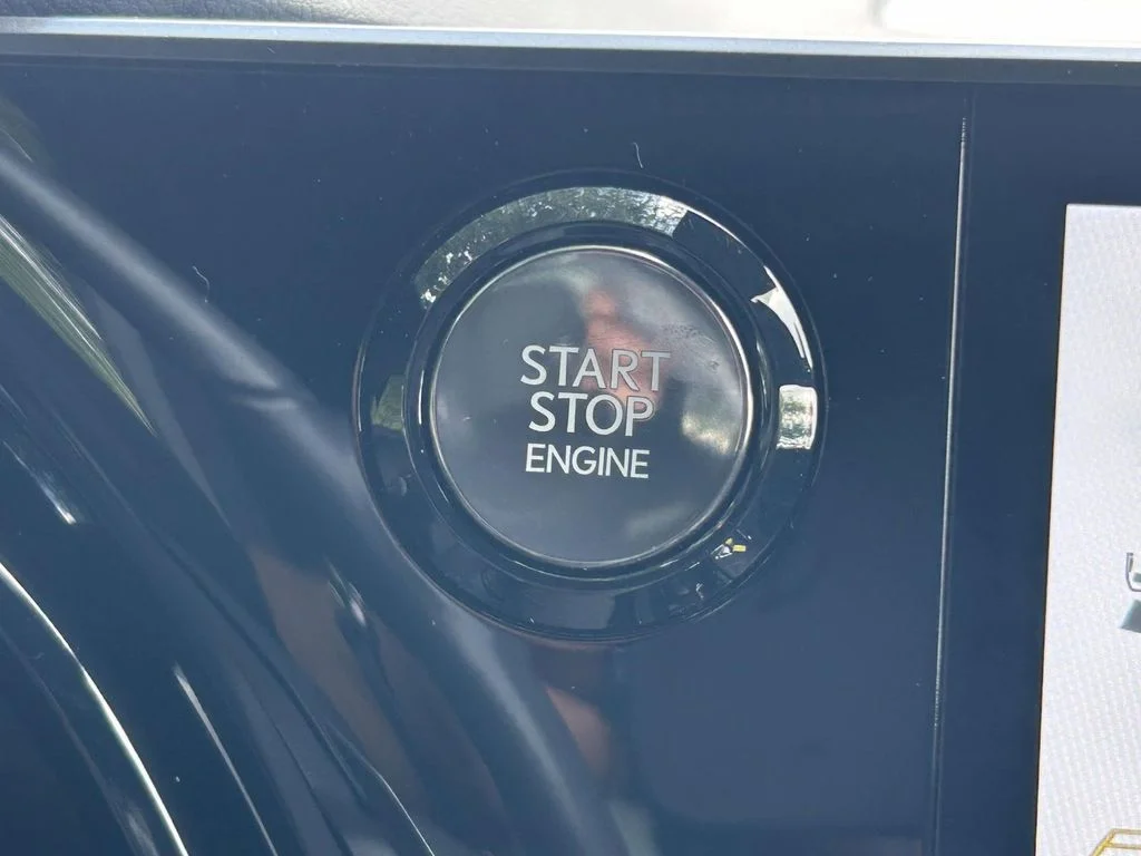 Used 2023 Black Lexus 350 Luxury image 17