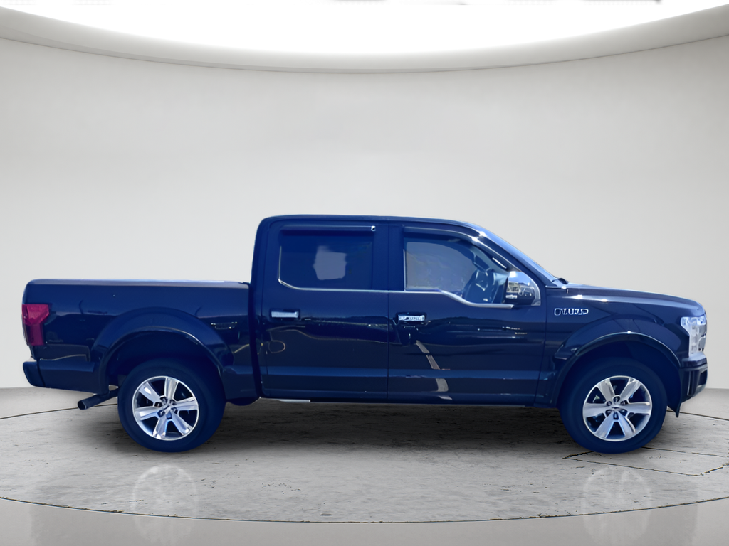 Used 2018 Shadow Black Ford Platinum image 2