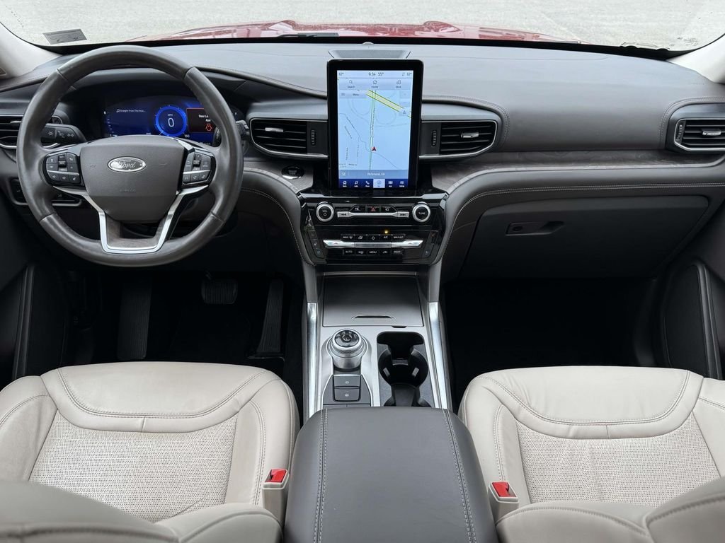 Used 2023 Red Ford Platinum image 2