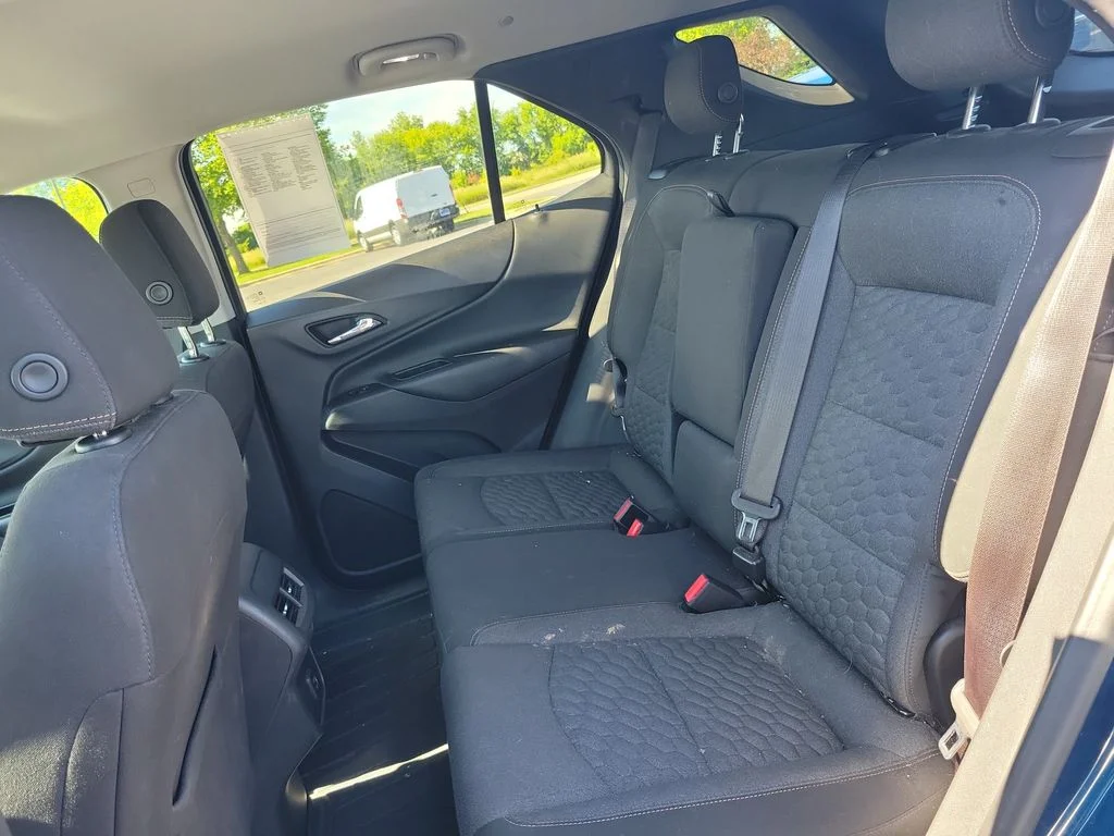 Used 2020 Pacific Blue Metallic Chevrolet LT image 27