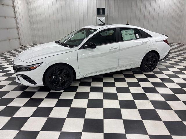 New 2026 White Hyundai SEL Sport Premium image 1