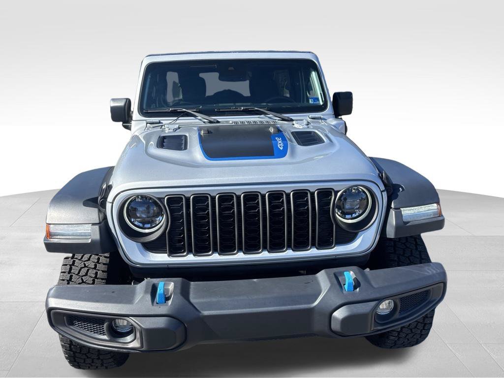 Used 2024 Silver Jeep Rubicon 4xe image 10