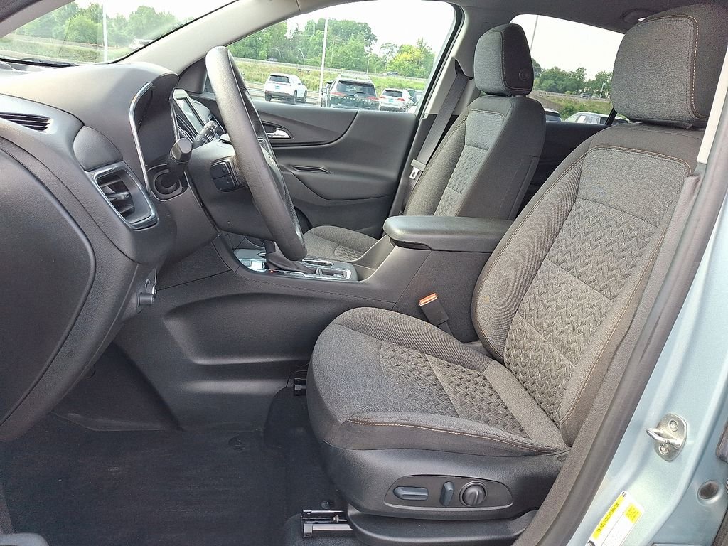 Used 2022 Blue Chevrolet LT image 15