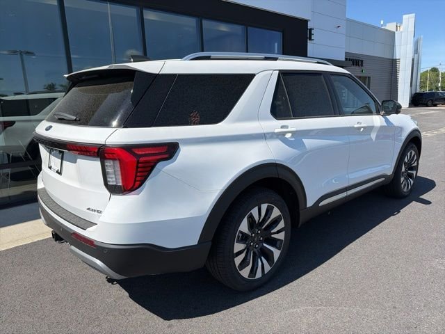New 2026 Star White Metallic Tri-Coat Ford Platinum™ image 3