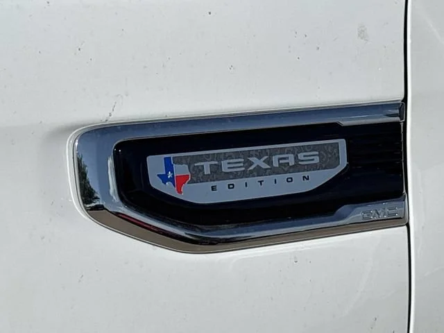 New 2026 Summit White GMC SLT image 11
