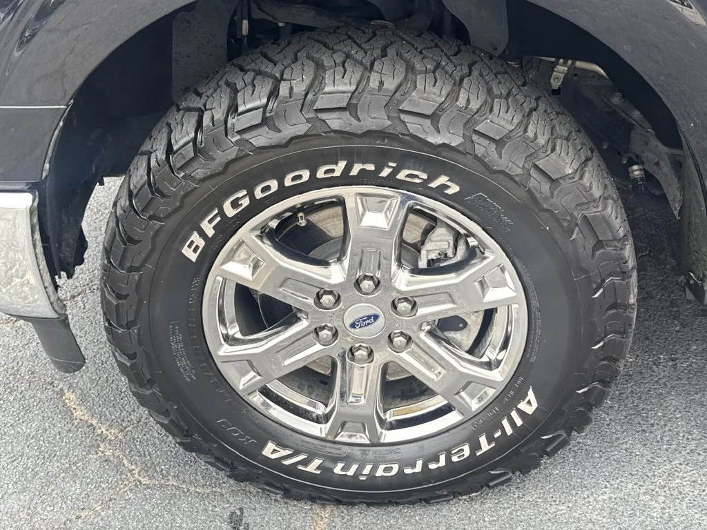 2022 Ford F-150 Lariat - Photo 11