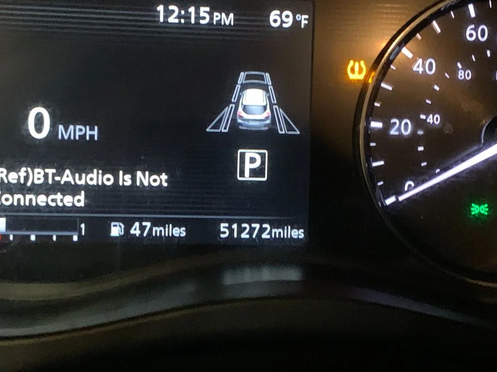 Used 2024 White Nissan SV image 31