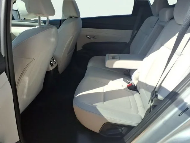 Used 2026  Hyundai SEL image 20