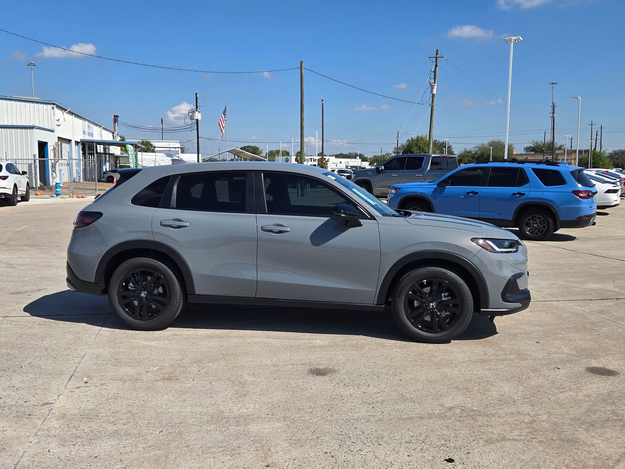 New 2027 Urban Gray Pearl Honda Sport image 3