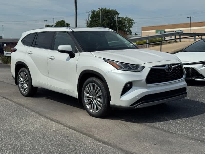 2026 Toyota Highlander Platinum