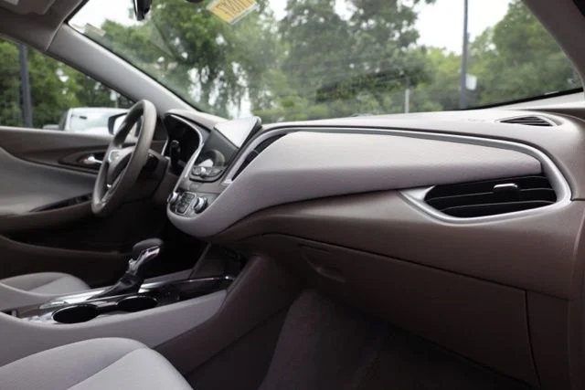 2024 Chevrolet Malibu 1LT - Photo 37