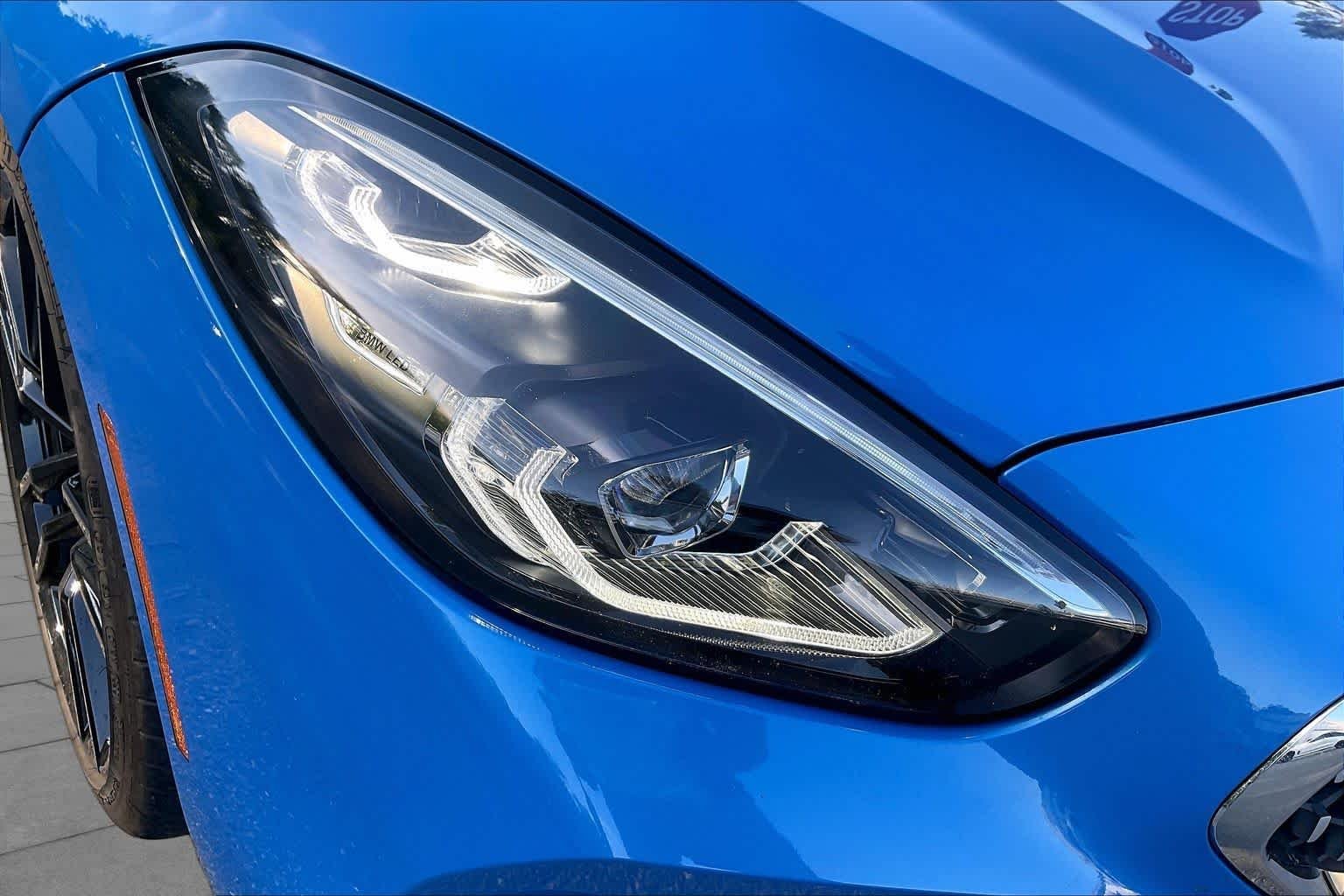 Used 2022 Misano Blue Metallic BMW sDrive30i image 23