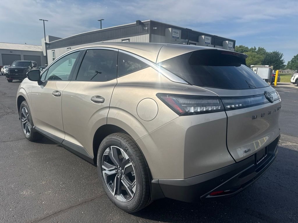 New 2026 Champagne Silver Metallic Nissan SL image 6